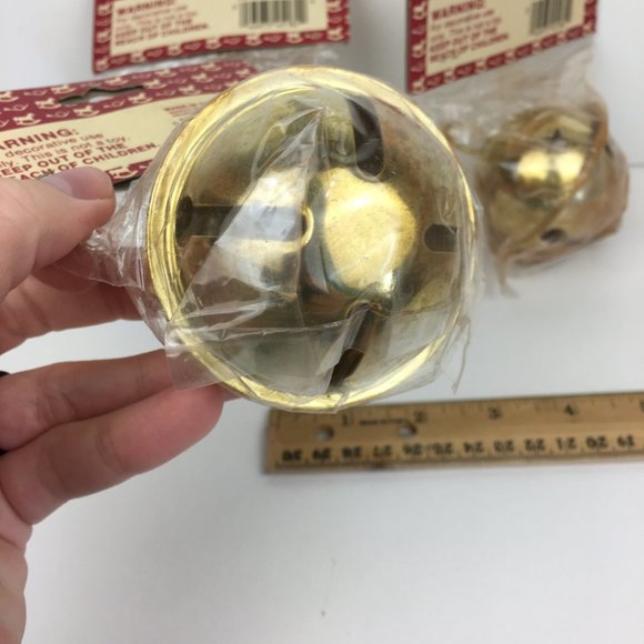 Vtg 3 Just For Keeps Gold Metal Christmas Holiday Bells with Star Shapes Craft - Picture 9 of 12